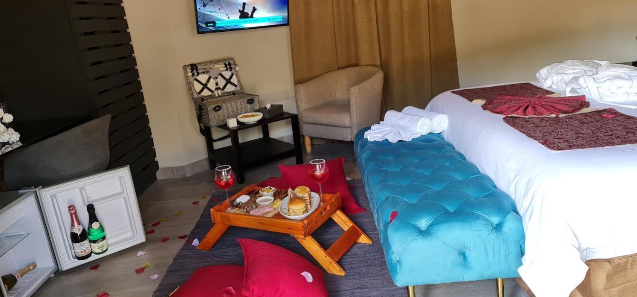 Phoenix Aurora Gaborone Exteriér fotografie