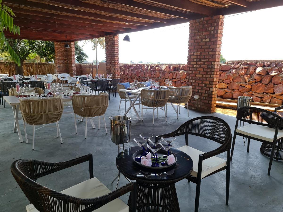 Phoenix Aurora Gaborone Exteriér fotografie